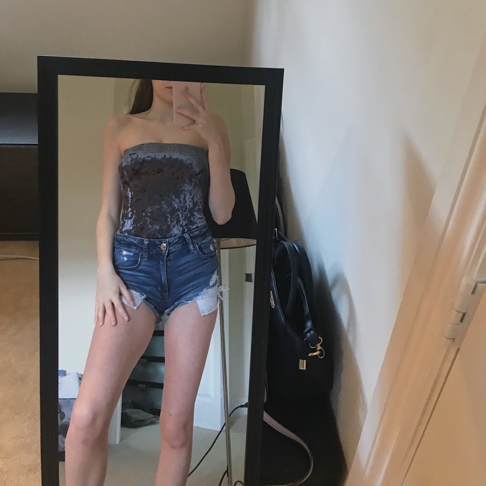 Day & night velvet strapless body suit